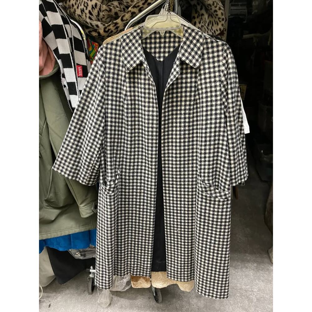 Vintage 1950s Jack Bloom California Black Cream 3/4 Sleeve Swing Coat